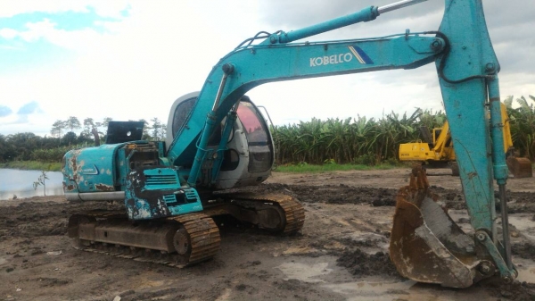 ขออนุญาตขายsk120มากไฟธรรมดาเอกสารใบชื้อขายไฟฟ้าครบช่วงล่างดีราคา580000บาทสนใจติดต่อช่างดำ0853224877-0988930465ครับผม