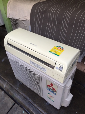**** ขายแอร์ Mitsubishi ตัวMoveye 12500 BTU ****
