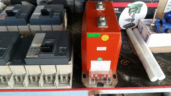 ขายเบรคเกอร์ขนาดใหญ่