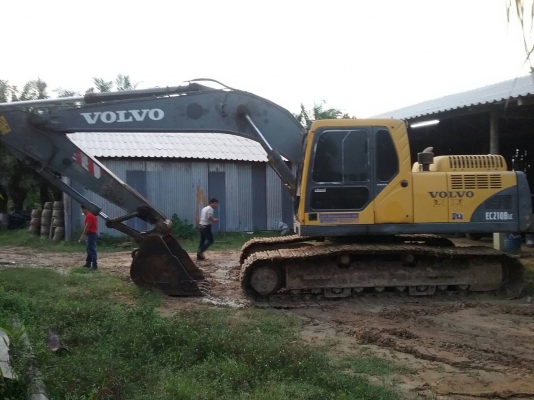 VOLVO EC210BLC 1,050,000 บาท 14,000 ชั่วโมง เครื่องดี ปั้มดี ช่วงล่างเต็ม ไฟฟ้าครบ แอร์มี เอกสารอินวอยท์