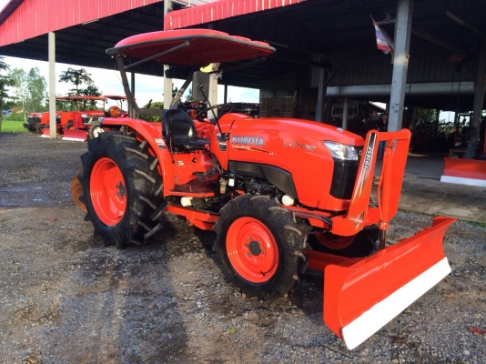 ขายรถไถคูโบต้า L4708 ใช้งาน 800 ชั่วโมง อุปกรณ์ครบ สนใจโทร 081-9136451 ค่ะ