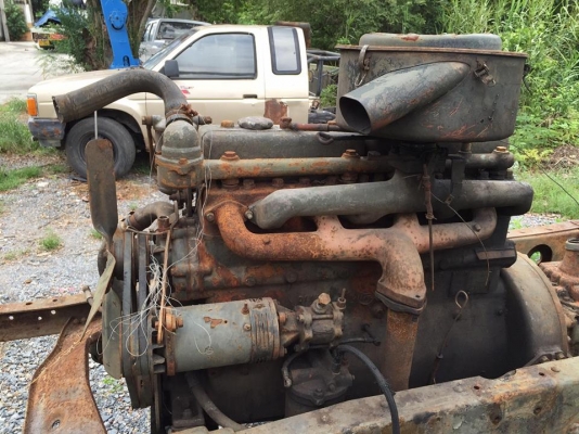 ขายเครื่องพร้อมคานรถทหาร เครื่อง120แรง มีล้อพร้อม เอาไปทำเครื่องวิดน้ำ ปั่นไฟได้เลยครับตามสภาพ ไม่มีไดร์สตาส์ครับ ทั้งชุด18500บาท