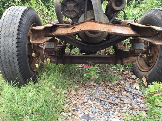 ขายเครื่องพร้อมคานรถทหาร เครื่อง120แรง มีล้อพร้อม เอาไปทำเครื่องวิดน้ำ ปั่นไฟได้เลยครับตามสภาพ ไม่มีไดร์สตาส์ครับ ทั้งชุด18500บาท