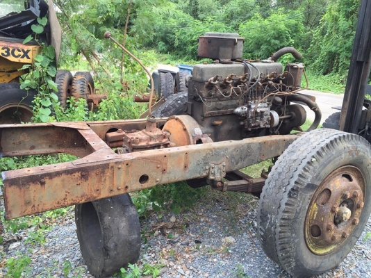 ขายเครื่องพร้อมคานรถทหาร เครื่อง120แรง มีล้อพร้อม เอาไปทำเครื่องวิดน้ำ ปั่นไฟได้เลยครับตามสภาพ ไม่มีไดร์สตาส์ครับ ทั้งชุด18500บาท