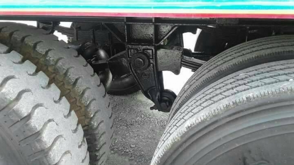 ขายรถพ่วงดัมพ์ ISUZU เครื่อง 300 แรง ปี 52 กระบะดัมพ์มิเนียม ลูก 3 เพลาแท้