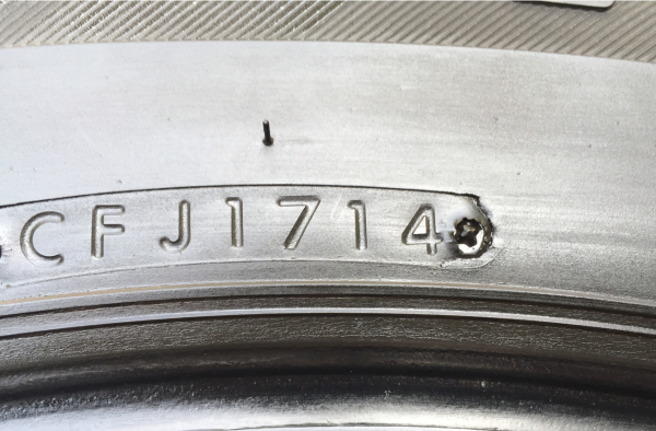 ยาง Bridgestone 265 65 17 ปี14 ดอกเยอะ ไม่มีปะ ราคาไม่แพง ยาง Bridgestone 265 65 17 ปี14 ดอกเยอะ ไม่มีปะ ราคาไม่แพง