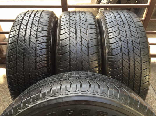 ยาง Bridgestone 265 65 17 ปี14 ดอกเยอะ ไม่มีปะ ราคาไม่แพง ยาง Bridgestone 265 65 17 ปี14 ดอกเยอะ ไม่มีปะ ราคาไม่แพง