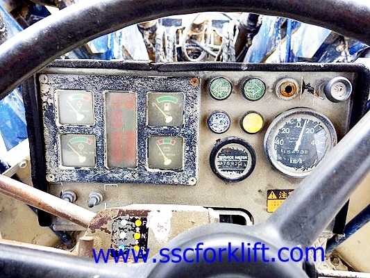 ขายรถตัก KOMATSU WR11-1 ซีเรียล 30xxx นำเข้าจากญี่ปุ่น