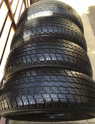 ยาง Bridgestone 255 65 17 กลางปี14 ดอกเยอะ พร้อมใช้งาน ราคาไม่แพง ยาง Bridgestone 255 65 17 กลางปี14 ดอกเยอะ พร้อมใช้งาน ราคาไม่แพง