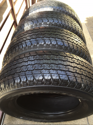 ยาง Bridgestone 255 65 17 กลางปี14 ดอกเยอะ พร้อมใช้งาน ราคาไม่แพง ยาง Bridgestone 255 65 17 กลางปี14 ดอกเยอะ พร้อมใช้งาน ราคาไม่แพง