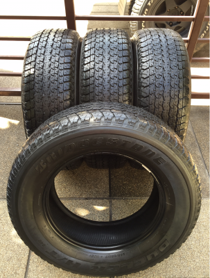 ยาง Bridgestone 255 65 17 กลางปี14 ดอกเยอะ พร้อมใช้งาน ราคาไม่แพง ยาง Bridgestone 255 65 17 กลางปี14 ดอกเยอะ พร้อมใช้งาน ราคาไม่แพง