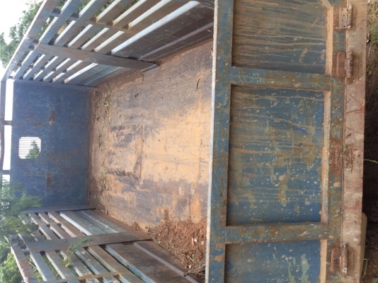 รถ 6 ล้อดั้ม 5 คิว