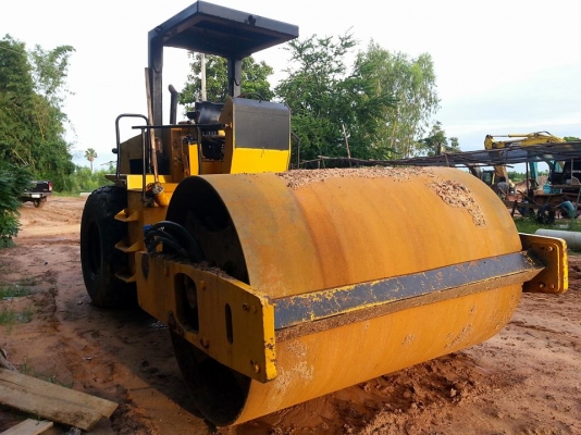 ขายรถบดสั่นสะเทือน สภาพพร้อมใช้งาน ราคา590,000 สนใจโทร 090-8588220คุณนะ 093-3258446คุณบิว หรือเข้าดูสินค้าอื่นๆได้ที่ www.narong2truck.com หรือ www.truck.in.th/498 หรือเพจFacebook ณรงค์ ซื้อขายรถมือสอง (เว็บไซต์ส่วนตัว) หรือFacebook คุณนะ รถบรรทุก