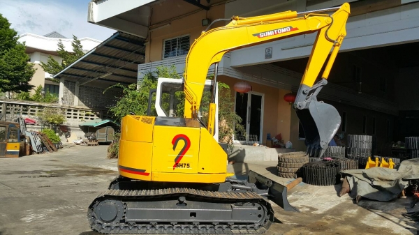 ขาย รถขุด SUMITOMO รุ่น SH75 มือสองญี่ปุ่น แทรกเหล็ก มีผานดันดิน ระบบไว สวยพร้อม ใช้งาน มือถือ/LINE ID: 0818753444 ขาย รถขุด SUMITOMO รุ่น SH75 มือสองญี่ปุ่น แทรกเหล็ก มีผานดันดิน ระบบไว สวยพร้อม ใช้งาน มือถือ/LINE ID: 0818753444