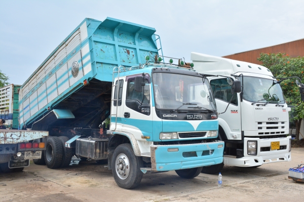 ISUZU DECA 270 hp กระบะดั้ม