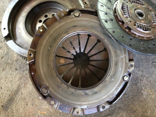 ขายชุดครัช10นิ้ว +ไฟวีน 4jh(D-max 3.0 di) 3500