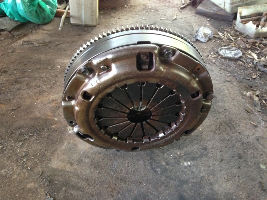 ขายชุดครัช10นิ้ว +ไฟวีน 4jh(D-max 3.0 di) 3500