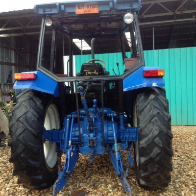 ขายรถไถฟอร์ด 7840 ขายรถไถฟอร์ด 7840