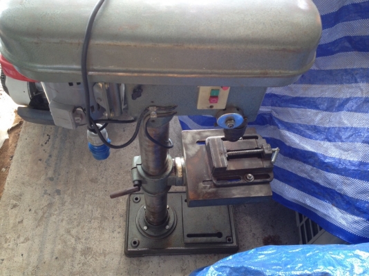 เครื่องสว่านแท่น KING 1/3 แรง สูง 1.027 ม. ไฟฟ้าบ้าน