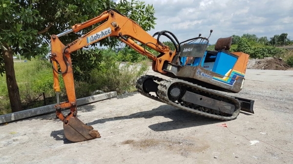 ขายรถนอกด่วนแบคโฮTAKEUCHI-TB20QR-K3ครื่องดีปั่มแรงเทียบเท่าPC20รถนอกเพิ่งนำเข้ามาใหม่ยังไม่เคยใช้งานในเมืองไทยเลย