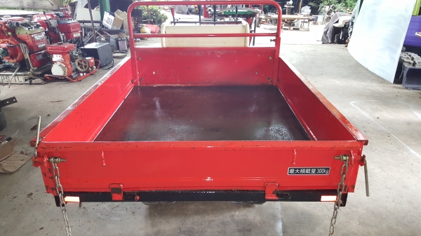 รถบรรทุกการเกษตรและก่อสร้างพร้อมใช้งานรหัสสินค้า B2 - 8