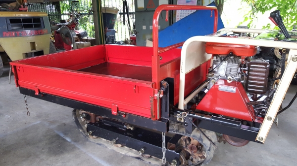 รถบรรทุกการเกษตรและก่อสร้างพร้อมใช้งานรหัสสินค้า B2 - 8