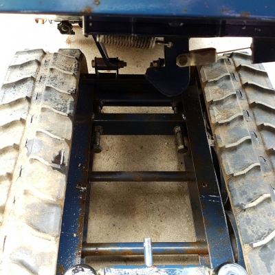 ขายรถบรรทุกตีนตะขาบดั้มมือเก่านอก CHIKUSUI BFP302 JAPAN