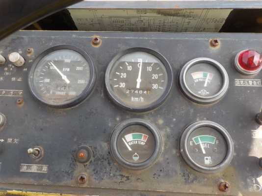 รถบด 7 ล้อยาง : SAKAI T2 #20436 นำเข้าจากญี่ปุ่น โทร. 080-6565422 (หนิง)