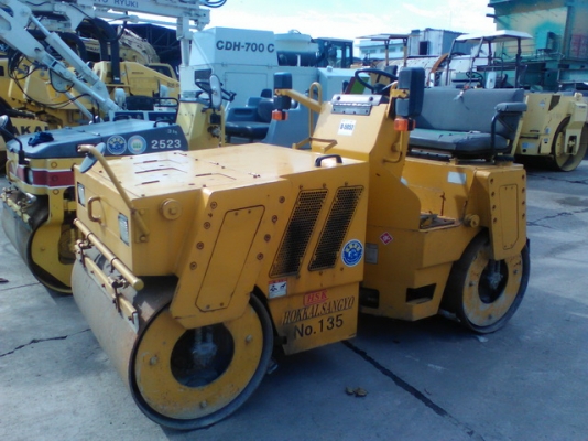 ให้เช่ารถขุด รถตัก รถบด ทั้งรายวันและรายเดือน พร้อมคนขับ PC20, PC30, PC40, PC100, PC120, WA100, WA200