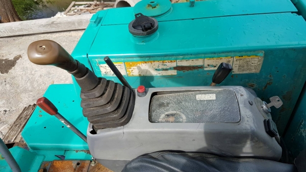 ขายด่วนรถแบคโฮนอกKUBOTAคูโบต้าKX-045ครื่องดีปั่มนี้วคอลโทรสั่นแรงรถนอกเพิ่งนำเข้ามาใหม่ยังไม่เคยใช้งานในเมืองไทยเลย