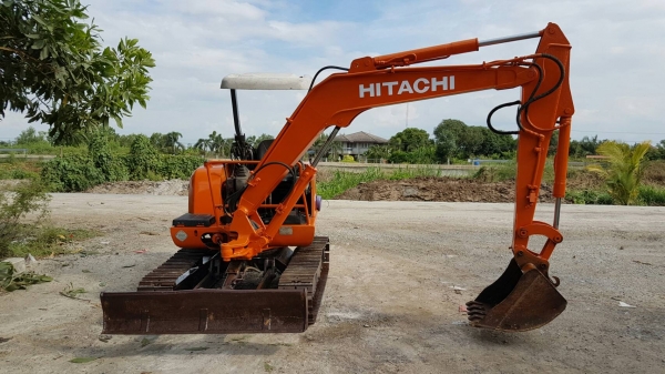 ขายด่วนรถแบคโฮHITACHIฮีตาชีEX35-2ครื่องดีปั่มแรงรถนอกเพิ่งนำเข้ามาใหม่ยังไม่เคยใช้งานในเมืองไทยเลย