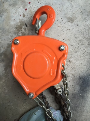 รอกโซ่ 1 ตัน