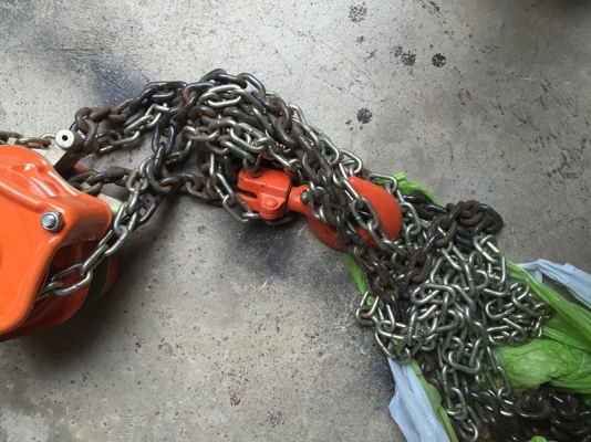 รอกโซ่ 1 ตัน