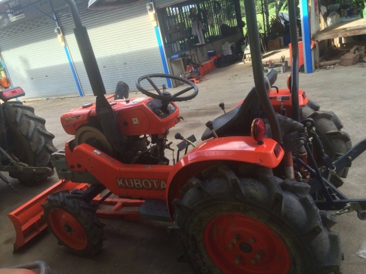 รถไถนั่งขับ KRT140 มือสอง รถไถนั่งขับ KRT140 มือสอง