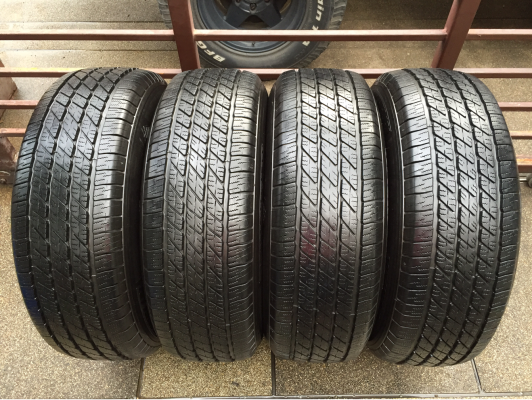 ยาง Michelin 265 65 17 ปี15 ดอกเต็ม ไม่มีปะ ราคาไม่แพง