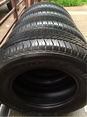 ยาง Bridgestone 265 65 17 ปี15 ดอกเต็ม ไม่มีปะ ราคาไม่แพง ยาง Bridgestone 265 65 17 ปี15 ดอกเต็ม ไม่มีปะ ราคาไม่แพง