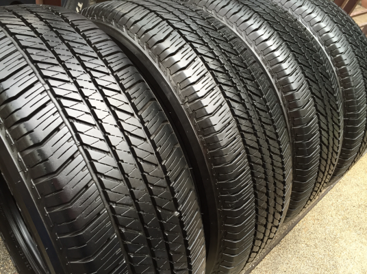 ยาง Bridgestone 265 65 17 ปี15 ดอกเต็ม ไม่มีปะ ราคาไม่แพง ยาง Bridgestone 265 65 17 ปี15 ดอกเต็ม ไม่มีปะ ราคาไม่แพง