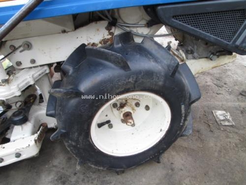 รถเกี่ยวข้าวเดินตาม  ISEKI  RX310 รหัสสินค้า 13001494 ดูสินค้าอื่นๆได้ที่ www.nihonmono.com