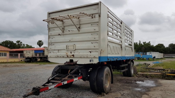 ขาย ลูกพ่วงสามมิตรสองเพลาไม่ดั้ม ยาว  6.50 เมตร ปี 54