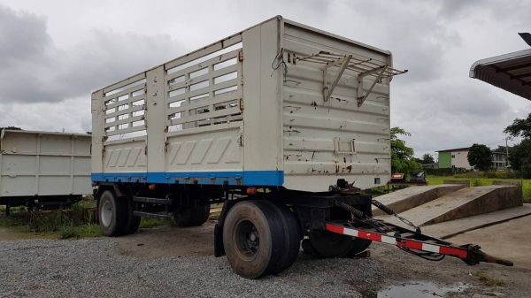 ขาย ลูกพ่วงสามมิตรสองเพลาไม่ดั้ม ยาว 6.50 เมตร ปี 54 ขาย ลูกพ่วงสามมิตรสองเพลาไม่ดั้ม ยาว 6.50 เมตร ปี 54