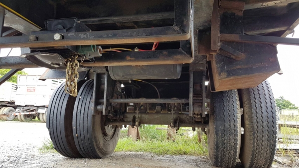 ขาย ลูกพ่วงสามมิตรสองเพลาไม่ดั้ม ยาว 6.50 เมตร ปี 54 ขาย ลูกพ่วงสามมิตรสองเพลาไม่ดั้ม ยาว 6.50 เมตร ปี 54