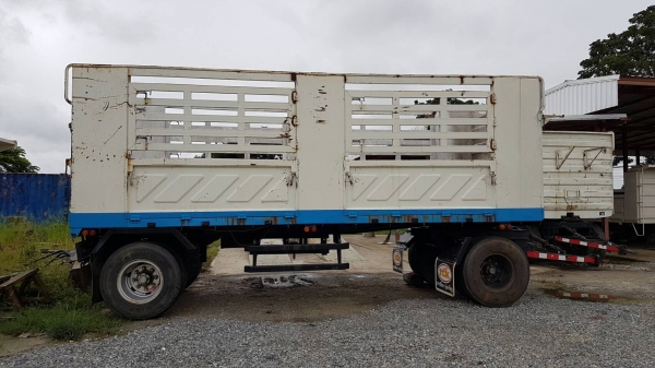 ขาย ลูกพ่วงสามมิตรสองเพลาไม่ดั้ม ยาว 6.50 เมตร ปี 54 ขาย ลูกพ่วงสามมิตรสองเพลาไม่ดั้ม ยาว 6.50 เมตร ปี 54