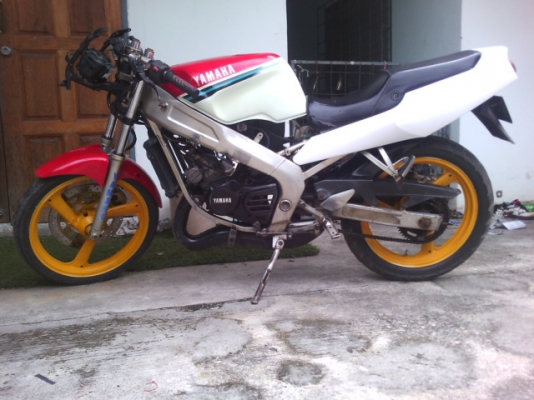 (ลดราคา.6900บาท.)yamaha tzm150cc เครื่องดีคับขับทางไกลสบายมีเล่มเขียวคับภาษีขาดเกินคับ