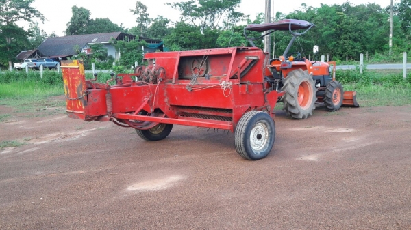 ขายเครื่องอัดฟาง