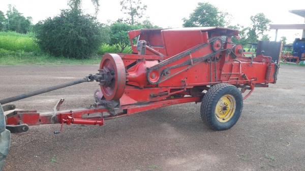 ขายเครื่องอัดฟาง