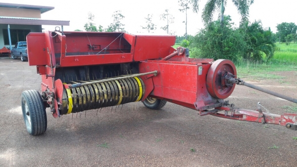 ขายเครื่องอัดฟาง