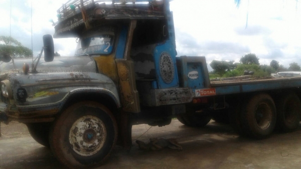 ขาย เทนเลอร์ 10 ล้อ หัวยาว เพลาเดียว ไม่มีทะเบียน เครื่อง 6BB1 145 แรงม้า เฟืองท้ายใหญ่ มีสโลว์กลาง รถใช้งานอยู่ครับ