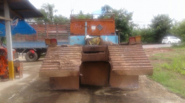 ขาย เทนเลอร์ 10 ล้อ หัวยาว เพลาเดียว ไม่มีทะเบียน เครื่อง 6BB1 145 แรงม้า เฟืองท้ายใหญ่ มีสโลว์กลาง รถใช้งานอยู่ครับ