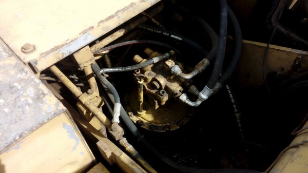 **465,000 บ.ต่อรอง/// แบคโฮ CAT E200B เครื่อง+ปั้ม เดิม แรง บูมอาร์มสวย เอวแน่น ช่วงล่าง70-75\% พร้อมใช้งาน เล่มฯ/ชุดโอนขาด ขายตามสภาพ **ขาย CAT E200B แบคโฮ สภาพดี บอดี้สวย ช่วงล่างได้ พร้อมทำงาน มีเล่มฯ ไม่มีชุดโอน HYD.EXCAVATOR CATERPILLAR E200B เครื่อง+ **465,000 บ.ต่อรอง/// แบคโฮ CAT E200B เครื่อง+ปั้ม เดิม แรง บูมอาร์มสวย เอวแน่น ช่วงล่าง70-75\% พร้อมใช้งาน เล่มฯ/ชุดโอนขาด ขายตามสภาพ **ขาย CAT E200B แบคโฮ สภาพดี บอดี้สวย ช่วงล่างได้ พร้อมทำงาน มีเล่มฯ ไม่มีชุดโอน HYD.EXCAVATOR CATERPILLAR E200B เครื่อง+