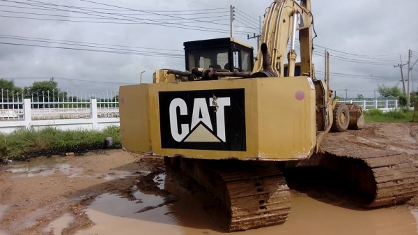 **465,000 บ.ต่อรอง/// แบคโฮ CAT E200B เครื่อง+ปั้ม เดิม แรง บูมอาร์มสวย เอวแน่น ช่วงล่าง70-75\% พร้อมใช้งาน เล่มฯ/ชุดโอนขาด ขายตามสภาพ **ขาย CAT E200B แบคโฮ สภาพดี บอดี้สวย ช่วงล่างได้ พร้อมทำงาน มีเล่มฯ ไม่มีชุดโอน HYD.EXCAVATOR CATERPILLAR E200B เครื่อง+ **465,000 บ.ต่อรอง/// แบคโฮ CAT E200B เครื่อง+ปั้ม เดิม แรง บูมอาร์มสวย เอวแน่น ช่วงล่าง70-75\% พร้อมใช้งาน เล่มฯ/ชุดโอนขาด ขายตามสภาพ **ขาย CAT E200B แบคโฮ สภาพดี บอดี้สวย ช่วงล่างได้ พร้อมทำงาน มีเล่มฯ ไม่มีชุดโอน HYD.EXCAVATOR CATERPILLAR E200B เครื่อง+